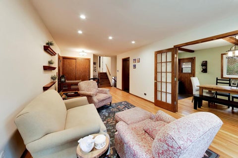 Tiny photo for 1216 E Mayfair Road, Arlington Heights, IL 60004 (MLS # 12754781)