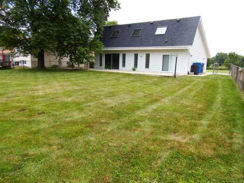 Tiny photo for 1109 W Weathersfield Way, Schaumburg, IL 60193 (MLS # 12591253)