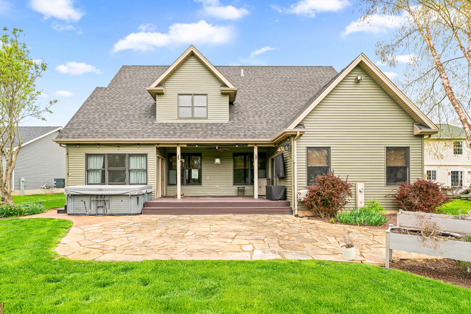 480 LaSalle Drive