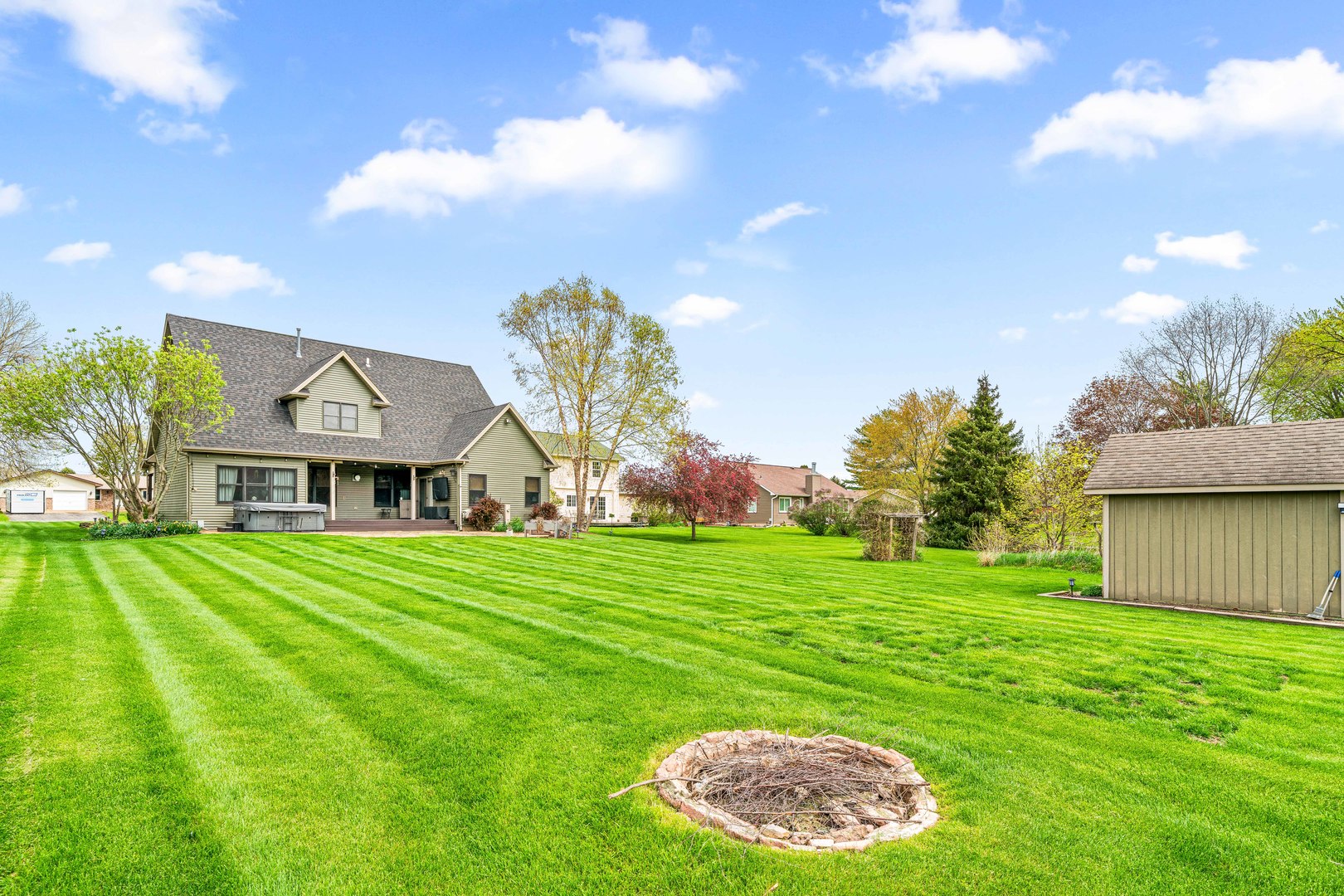 480 LaSalle Drive