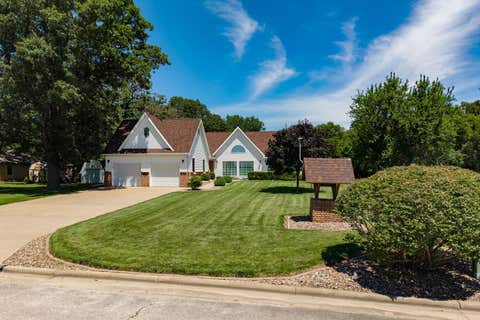 Tiny photo for 15863 E 2120 North Road, Pontiac, IL 61764 (MLS # 12662966)