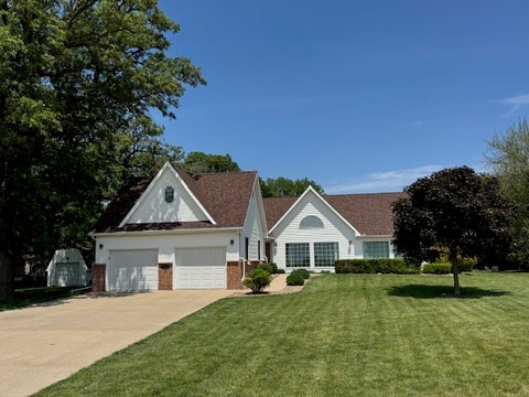 Photo of 15863 E 2120 North Road, Pontiac, IL 61764 (MLS # 12662966)