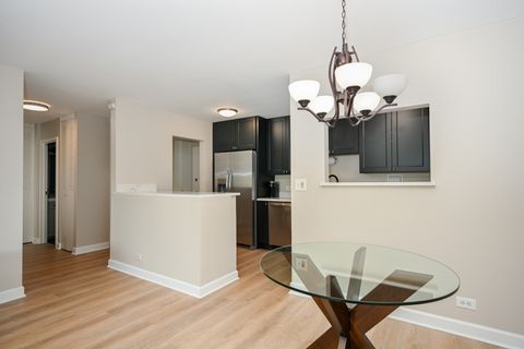 Tiny photo for 2222 S Stewart Avenue #3D, Lombard, IL 60148 (MLS # 12490580)