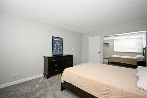 Tiny photo for 2222 S Stewart Avenue #3D, Lombard, IL 60148 (MLS # 12490580)
