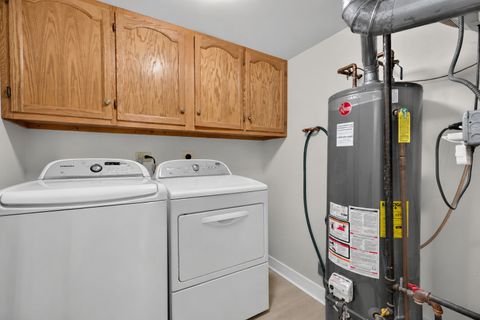 Tiny photo for 354 ASHFORD Circle #1, Bartlett, IL 60103 (MLS # 12677542)