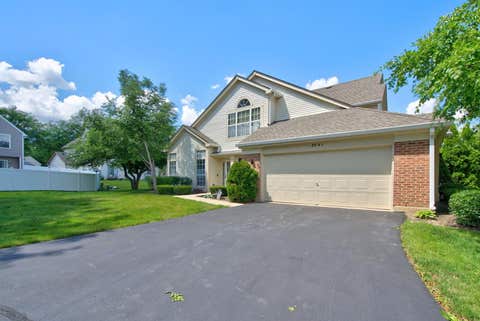 Photo of 354 ASHFORD Circle #1, Bartlett, IL 60103 (MLS # 12677542)