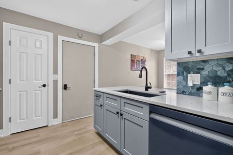 Tiny photo for 354 ASHFORD Circle #1, Bartlett, IL 60103 (MLS # 12677542)