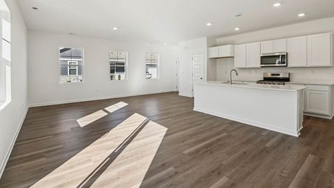 Tiny photo for 2417 Glacier Street, Pingree Grove, IL 60140 (MLS # 12576307)