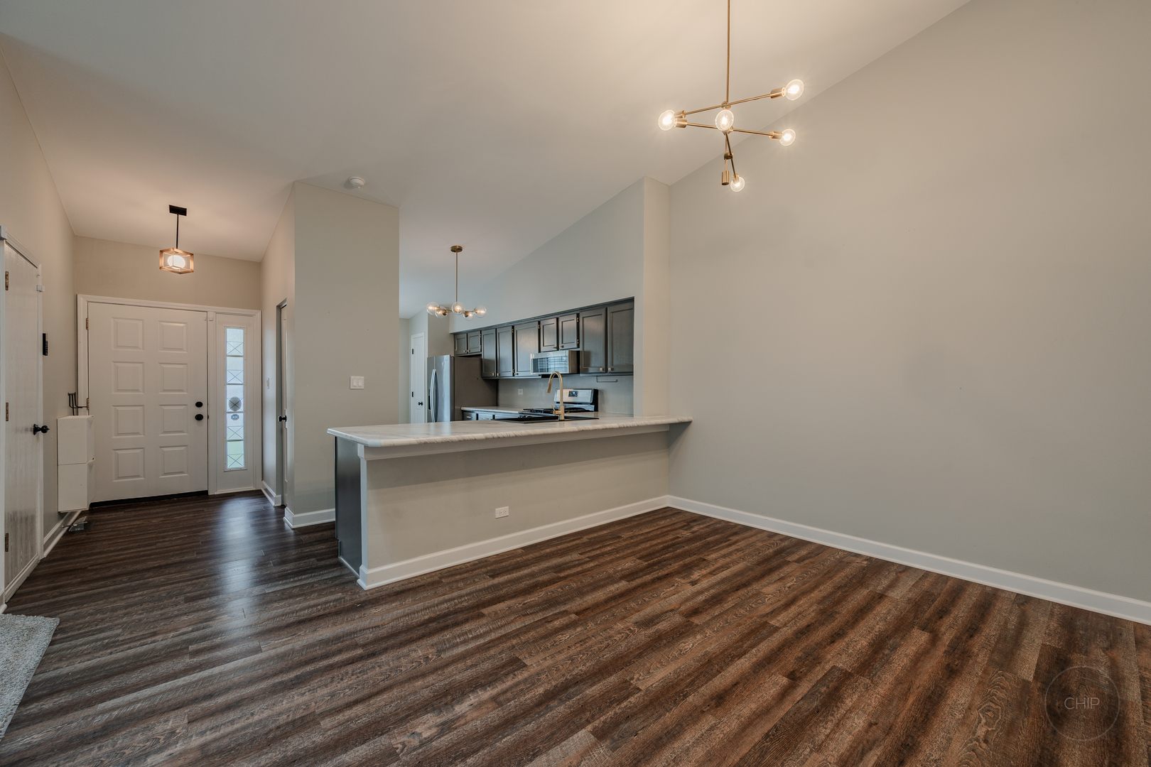 1736 Ranchview Drive