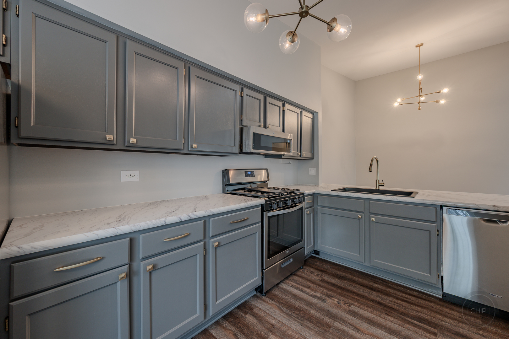 1736 Ranchview Drive