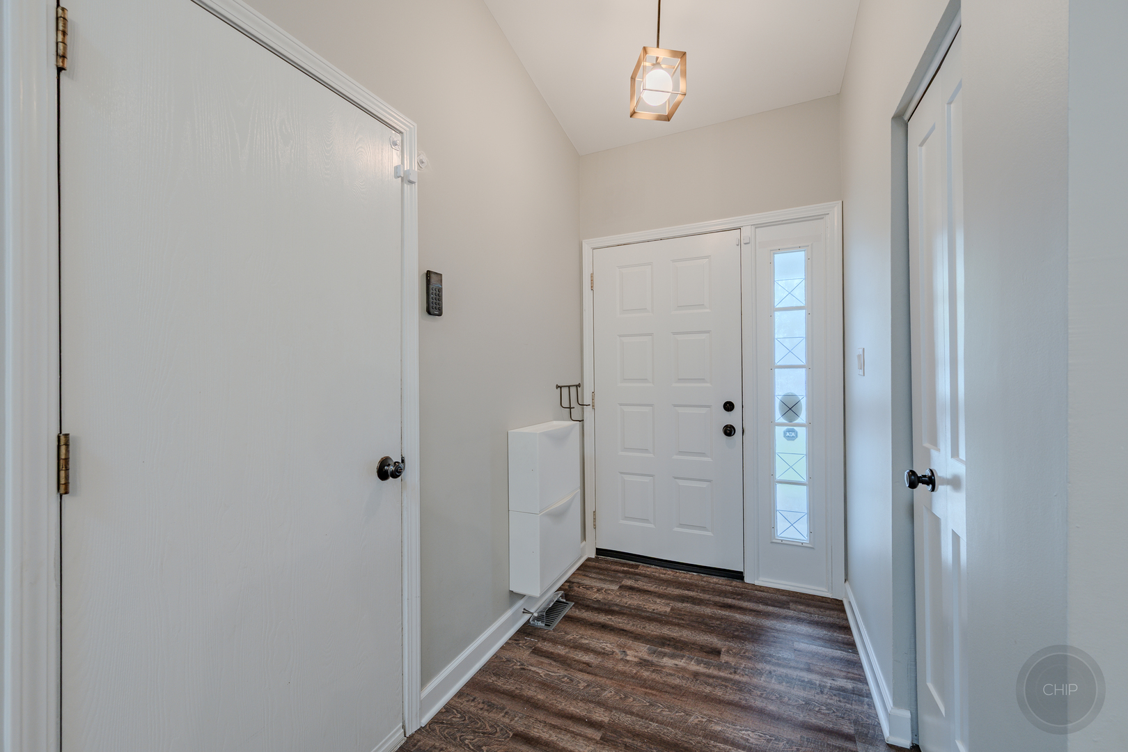 1736 Ranchview Drive