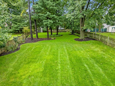 Tiny photo for 315 Park Avenue, Clarendon Hills, IL 60514 (MLS # 12790939)