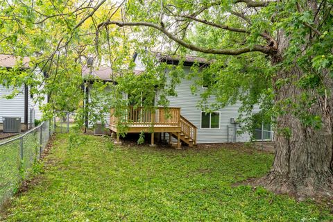 Tiny photo for 1307 Bancroft Drive, Bloomington, IL 61704 (MLS # 12636582)