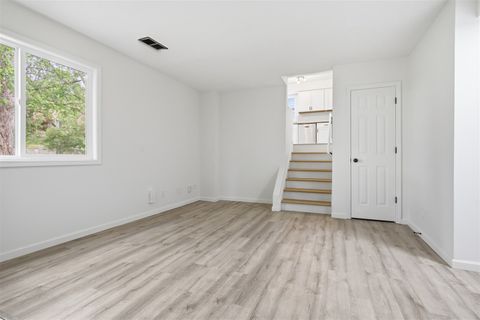 Tiny photo for 1307 Bancroft Drive, Bloomington, IL 61704 (MLS # 12636582)