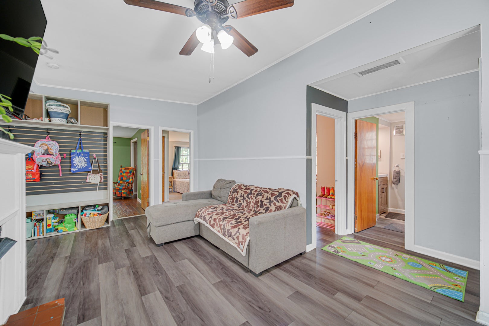 909 Pershing Drive