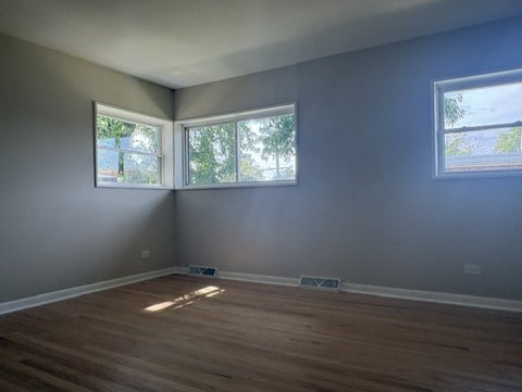 Tiny photo for 180 E Northwest Highway #A, Des Plaines, IL 60016 (MLS # 12743162)