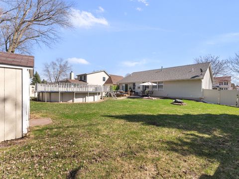 Tiny photo for 5018 Coventry Court, Davenport, IA 52807 (MLS # 12602680)