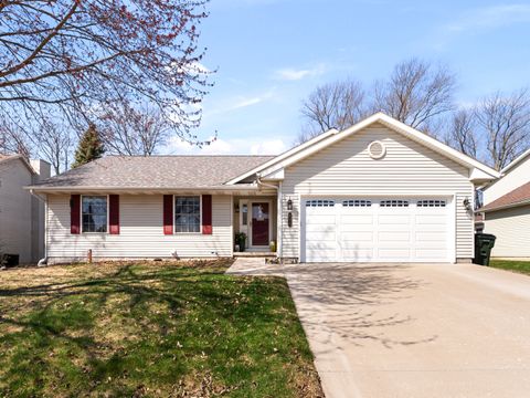 Tiny photo for 5018 Coventry Court, Davenport, IA 52807 (MLS # 12602680)