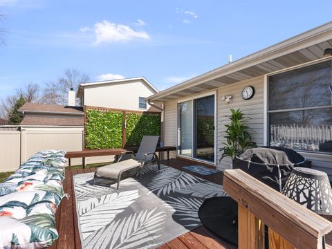 Tiny photo for 5018 Coventry Court, Davenport, IA 52807 (MLS # 12602680)