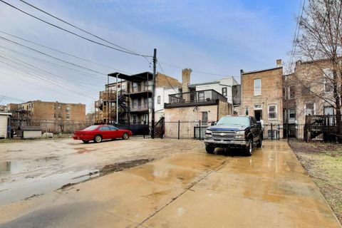 Tiny photo for 4505 S Indiana Avenue, Chicago, IL 60653 (MLS # 12588740)