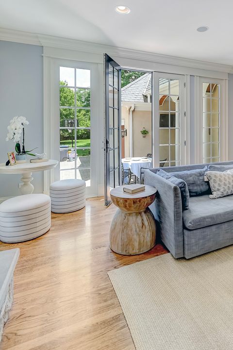 Tiny photo for 4537 Clausen Avenue, Western Springs, IL 60558 (MLS # 12372384)