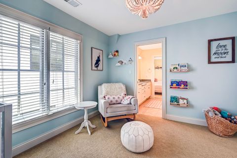 Tiny photo for 4537 Clausen Avenue, Western Springs, IL 60558 (MLS # 12372384)