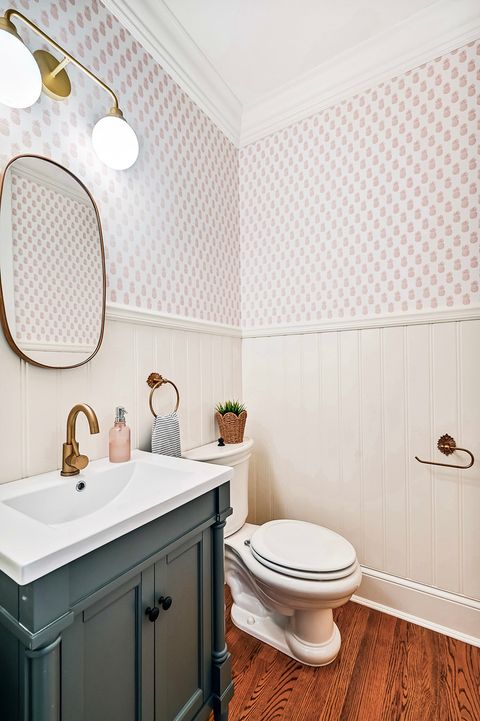 Tiny photo for 4537 Clausen Avenue, Western Springs, IL 60558 (MLS # 12372384)