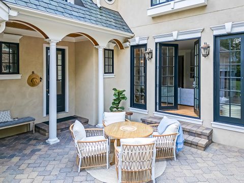 Tiny photo for 4537 Clausen Avenue, Western Springs, IL 60558 (MLS # 12372384)