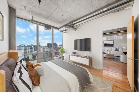 Tiny photo for 700 W Van Buren Street #1409, Chicago, IL 60607 (MLS # 12710453)