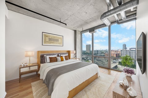 Tiny photo for 700 W Van Buren Street #1409, Chicago, IL 60607 (MLS # 12710453)