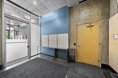 Tiny photo for 700 W Van Buren Street #1409, Chicago, IL 60607 (MLS # 12710453)
