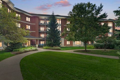 Photo of 855 E 22nd Street #416, Lombard, IL 60148 (MLS # 12492681)