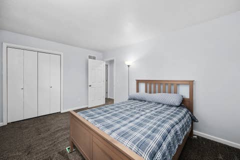 Tiny photo for 816 W 57th Street, Davenport, IA 52806 (MLS # 12688341)