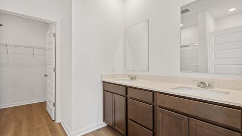 Tiny photo for 17539 W Windemere Circle, Lockport, IL 60441 (MLS # 12608872)