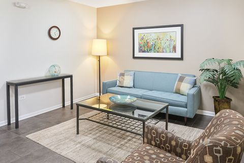 Tiny photo for 135 S YORK Street #314, Elmhurst, IL 60126 (MLS # 12547030)