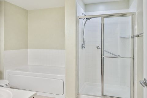 Tiny photo for 135 S YORK Street #314, Elmhurst, IL 60126 (MLS # 12547030)