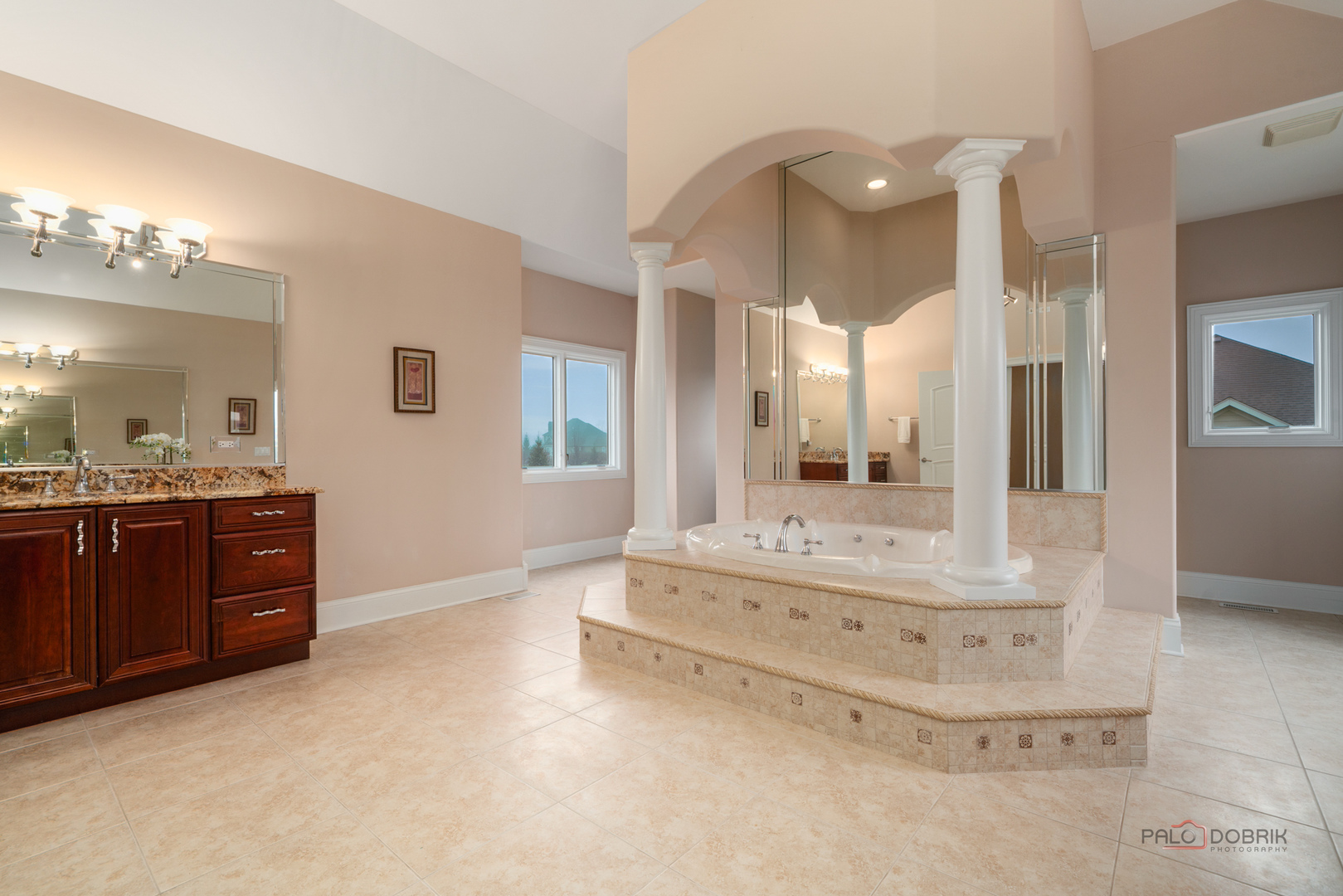 Hawthorn Woods, Illinois, 60047, United States, 6 Bedrooms Bedrooms, ,7 BathroomsBathrooms,Residential,Active,2033389