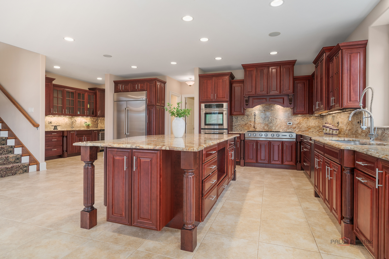 Hawthorn Woods, Illinois, 60047, United States, 6 Bedrooms Bedrooms, ,7 BathroomsBathrooms,Residential,Active,2033389