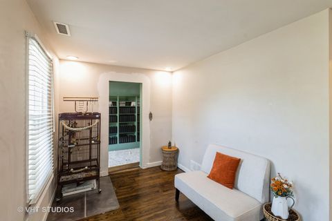 Tiny photo for 113 Pheasant Trail, Lake In The Hills, IL 60156 (MLS # 12398028)