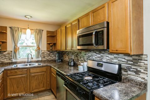 Tiny photo for 113 Pheasant Trail, Lake In The Hills, IL 60156 (MLS # 12398028)
