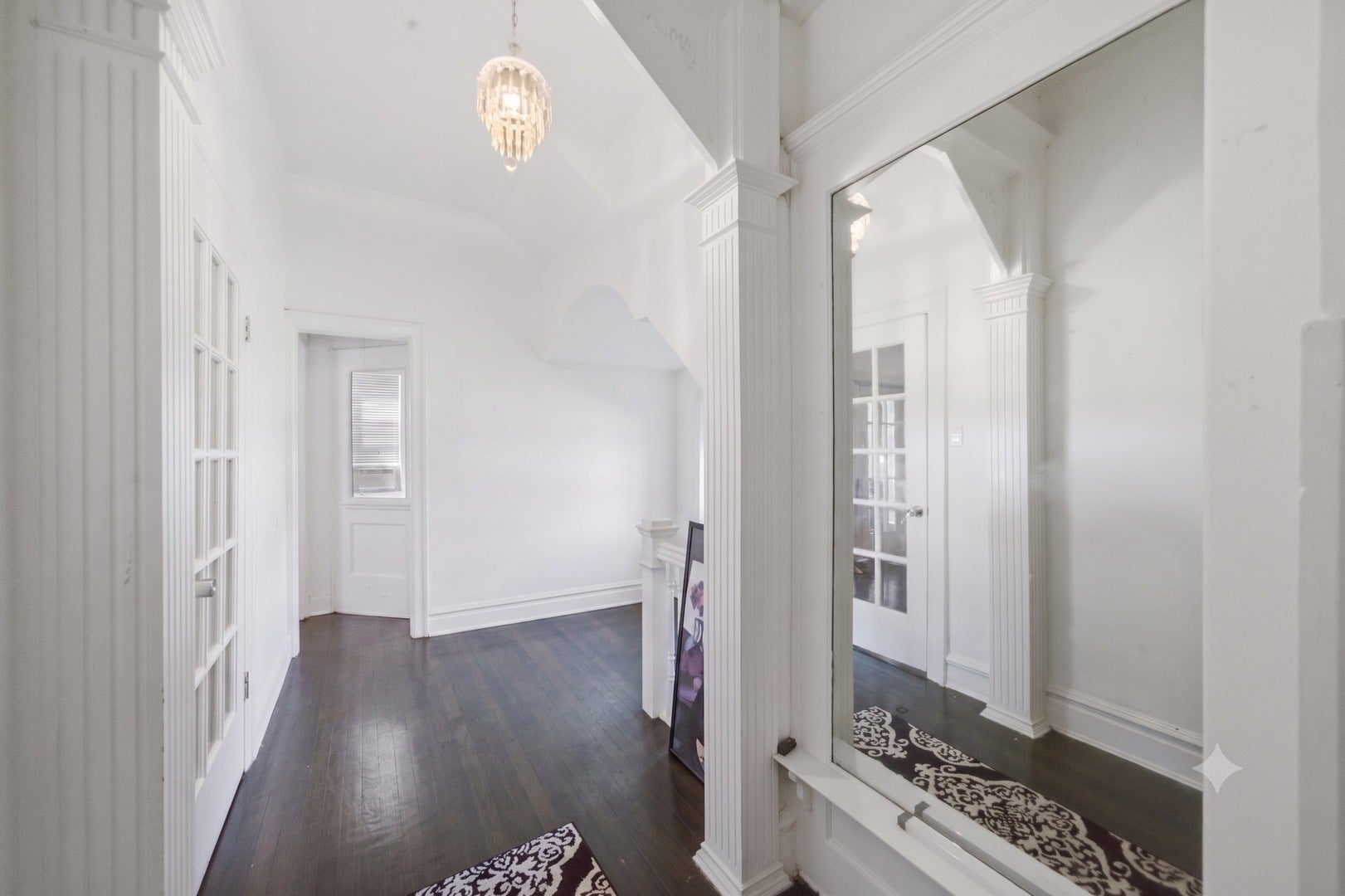 3825 W ADAMS Street