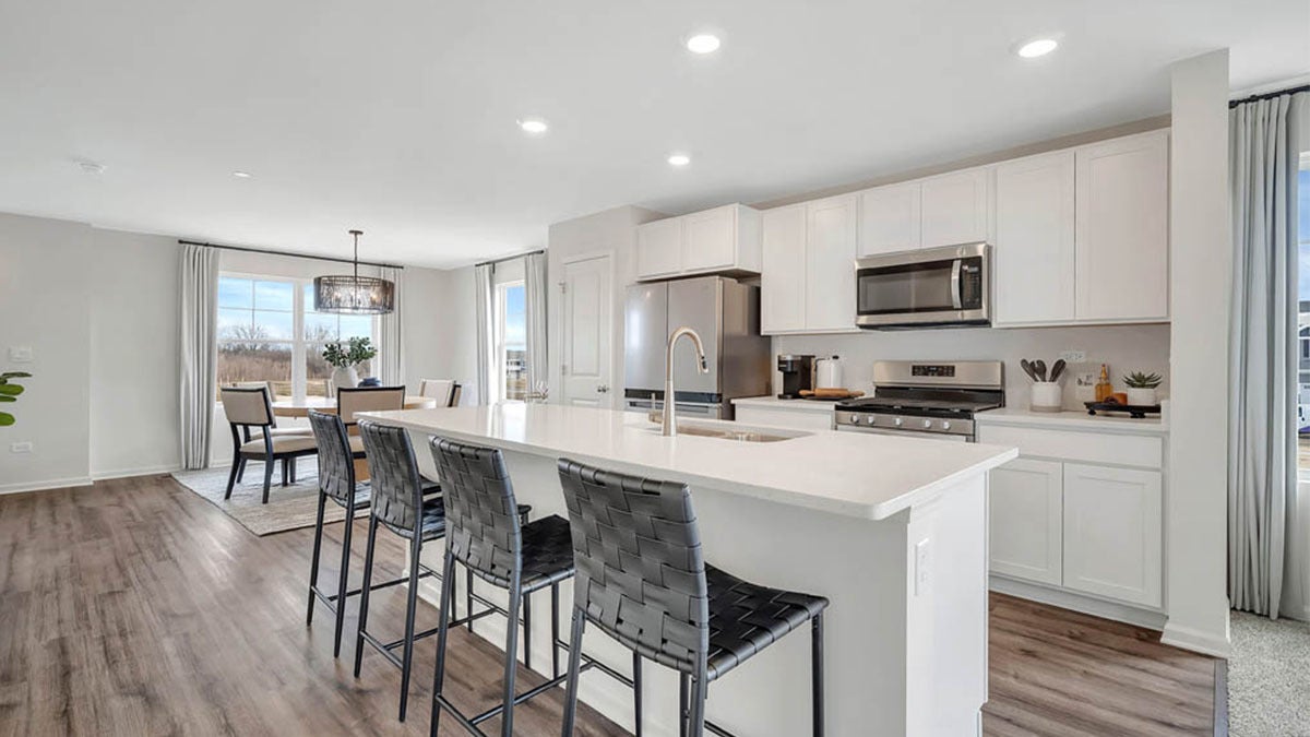 403 Lakeshore Court