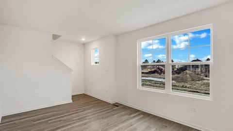 Tiny photo for 403 Lakeshore Court, St. Charles, IL 60174 (MLS # 12731137)