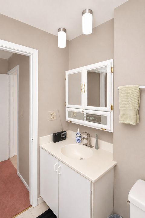 Tiny photo for 190 S Wood Dale Road #1108, Wood Dale, IL 60191 (MLS # 12695639)