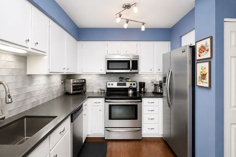 Tiny photo for 190 S Wood Dale Road #1108, Wood Dale, IL 60191 (MLS # 12695639)
