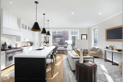 Tiny photo for 932 E Chicago Avenue, Naperville, IL 60540 (MLS # 12582340)