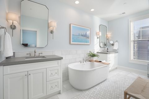 Tiny photo for 932 E Chicago Avenue, Naperville, IL 60540 (MLS # 12582340)