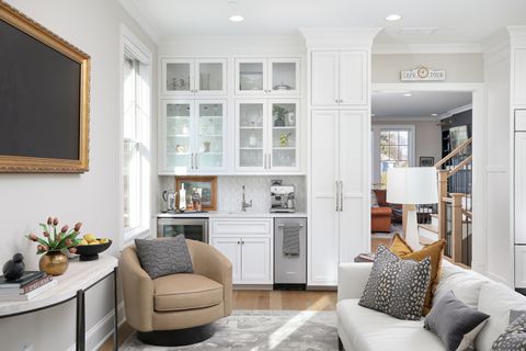 Tiny photo for 932 E Chicago Avenue, Naperville, IL 60540 (MLS # 12582340)