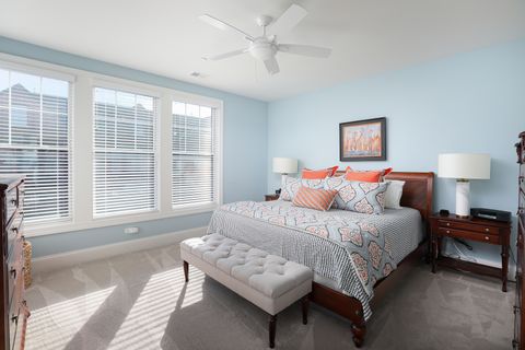 Tiny photo for 932 E Chicago Avenue, Naperville, IL 60540 (MLS # 12582340)