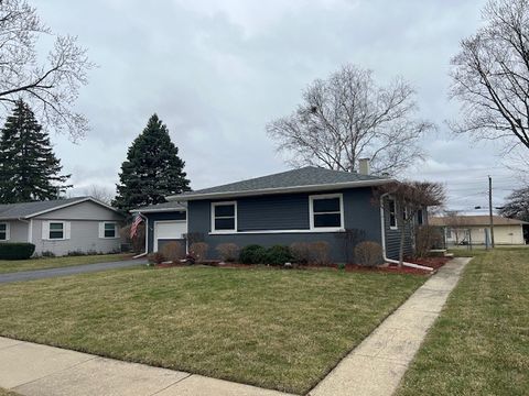 Tiny photo for 1242 N Linden Avenue, Palatine, IL 60074 (MLS # 12597826)
